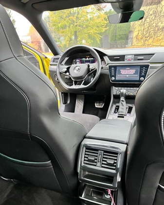 Skoda Superb cena 171500 przebieg: 99500, rok produkcji 2020 z Żychlin małe 407
